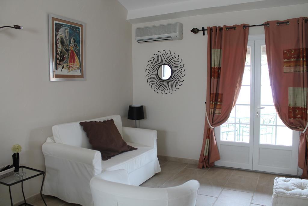Residence Mas Du Tadorne Saintes-Maries-de-la-Mer Room photo